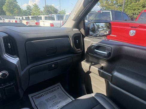 Used 2023 Chevrolet Silverado 1500 Custom Trail Boss AWD/4WD image 20