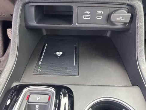 Used 2025 Honda Pilot Black Edition image 18