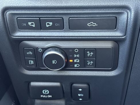 Used 2021 Ford F150 Lariat w/ Equipment Group 502A High image 27