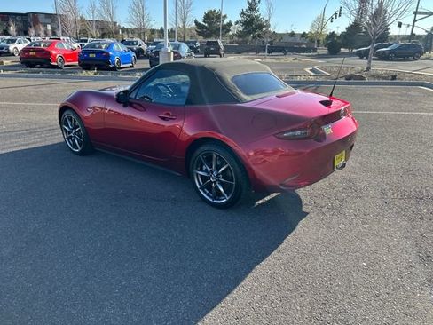 Used 2021 MAZDA MX-5 Miata Grand Touring image 5