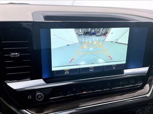 Used 2025 Chevrolet Silverado 1500 RST w/ Convenience Package II image 22