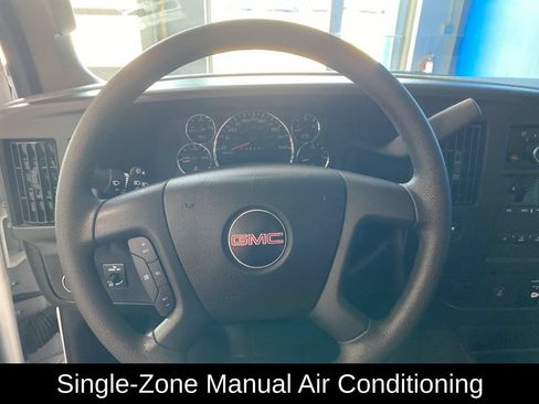 Used 2025 GMC Savana 2500 w/ Driver Convenience Package RWD image 5