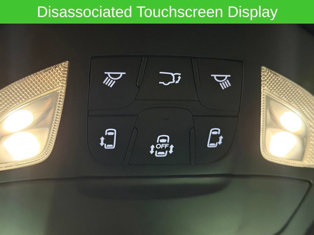 Used 2025 Chrysler Pacifica Select FWD image 33
