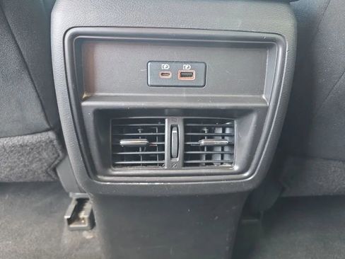 Used 2019 Nissan Murano S image 34