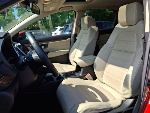 Certified 2017 Honda CR-V Touring image 12