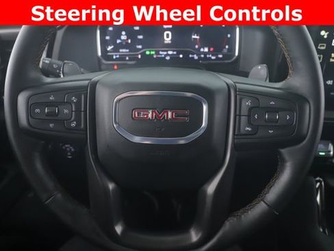 Used 2025 GMC Sierra 1500 AT4 w/ Technology Package AWD/4WD image 23