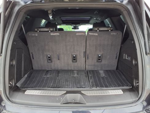 Used 2024 Chevrolet Tahoe Z71 w/ Luxury Package image 14