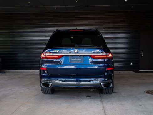 Used 2022 BMW X7 xDrive40i w/ M Sport Package AWD/4WD image 6