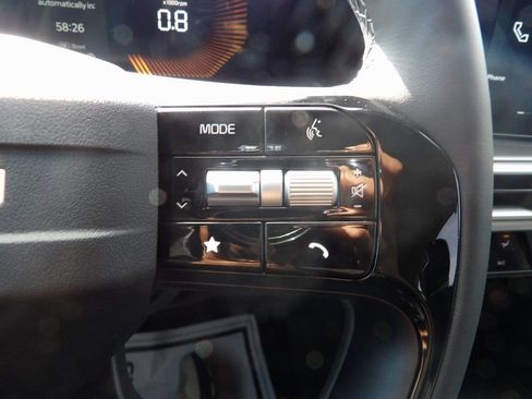New 2026 Kia Sorento LX image 16
