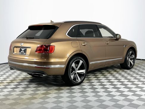 Certified 2017 Bentley Bentayga AWD/4WD image 9