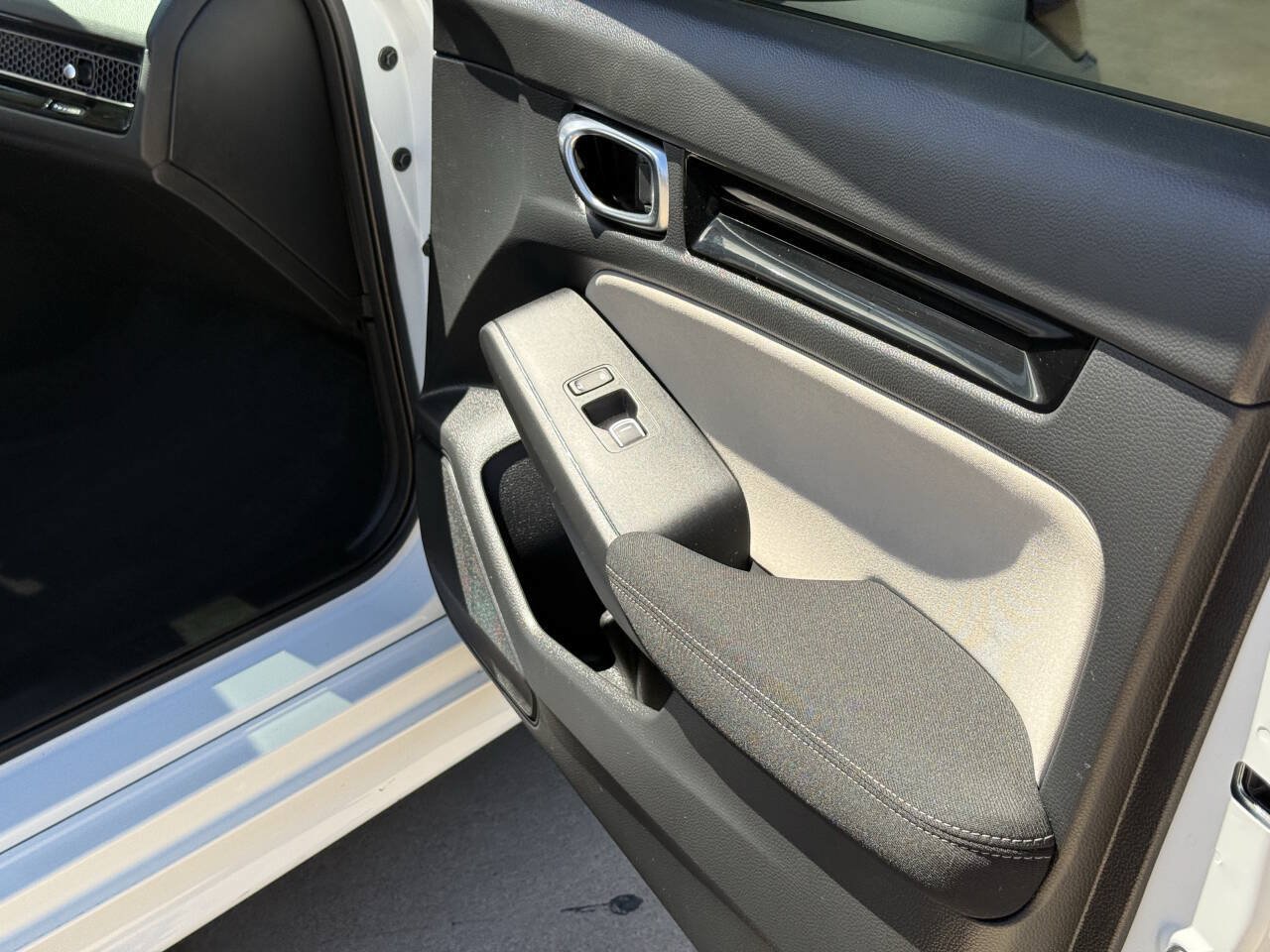 Used 2022 Honda Civic EX image 18
