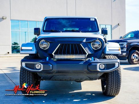 Used 2022 Jeep Wrangler Unlimited Sahara image 5