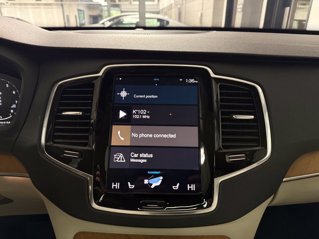 Used 2021 Volvo XC90 T5 Momentum w/ Advanced Package AWD/4WD image 13