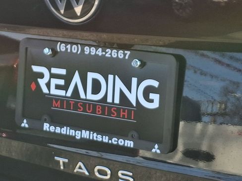 Used 2024 Volkswagen Taos SE image 32