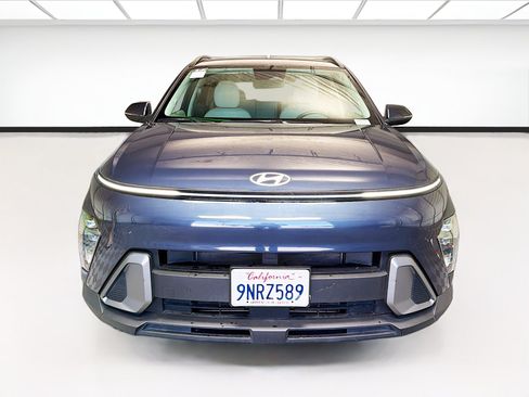 Used 2024 Hyundai Kona SEL FWD image 2