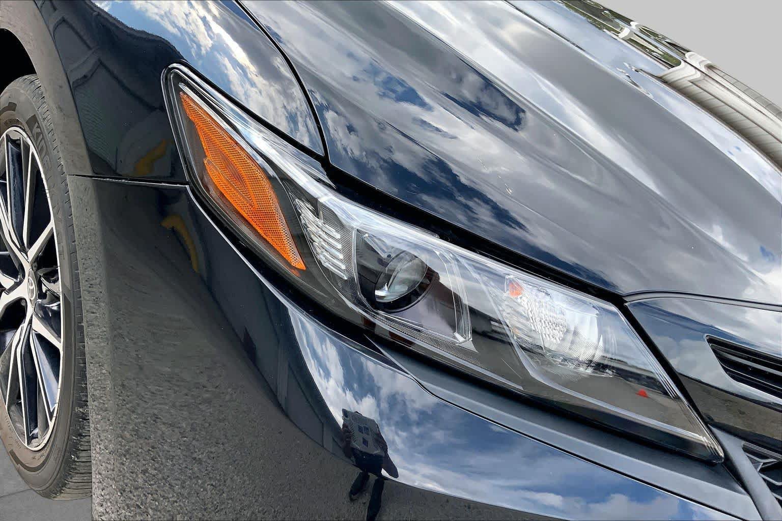 Used 2024 Toyota Camry SE w/ Audio Upgrade Package FWD image 28