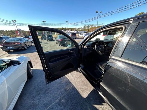 Used 2024 Dodge Durango GT image 28
