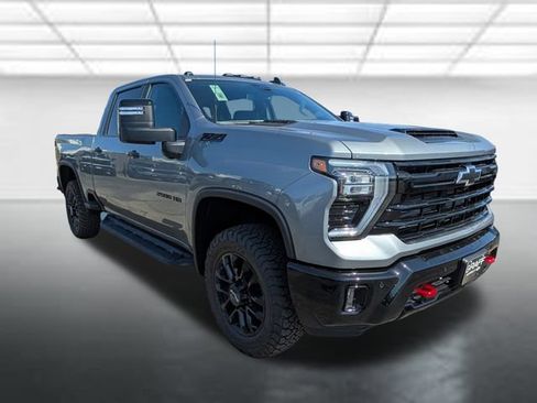 New 2026 Chevrolet Silverado 2500 LT w/ Trail Boss Package AWD/4WD image 1