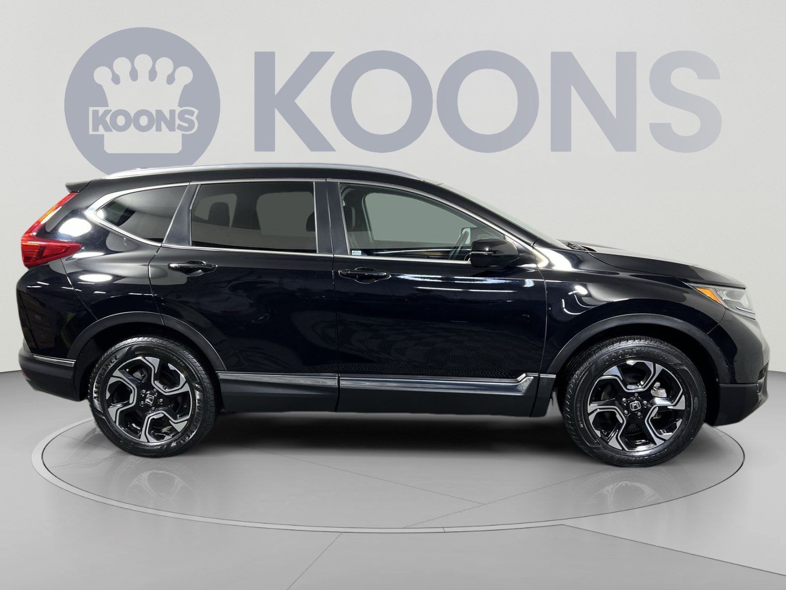 Used 2018 Honda CR-V Touring image 12