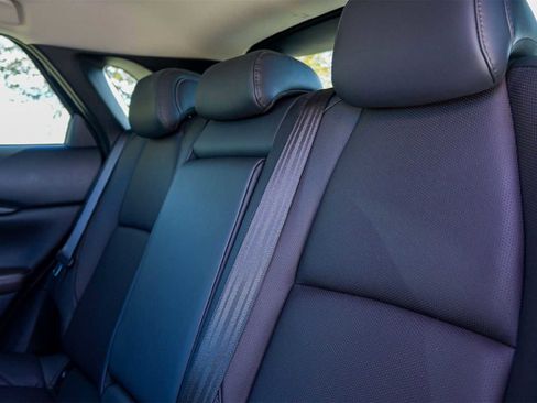 Used 2025 MAZDA CX-30 AWD 2.5 S w/ Premium Package image 13