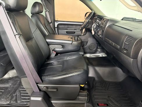 Used 2011 Chevrolet Silverado 1500 LT w/ All-Star Edition AWD/4WD image 30