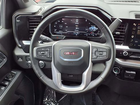 Used 2025 GMC Sierra 1500 SLT AWD/4WD image 20