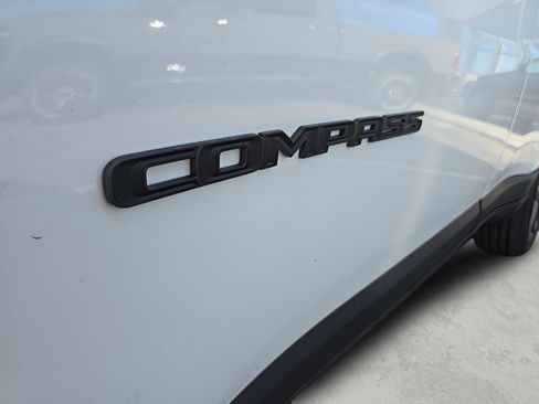 New 2026 Jeep Compass Latitude AWD/4WD image 37