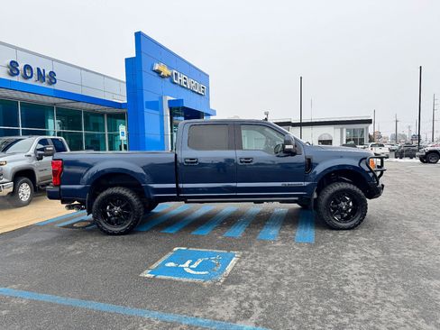 Used 2019 Ford F350 Platinum w/ Platinum Ultimate Package image 8