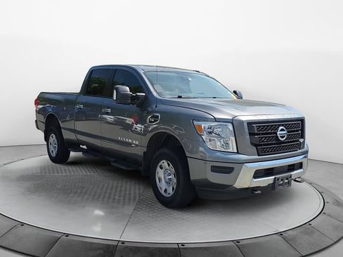 Used 2021 Nissan Titan SV AWD/4WD image 7
