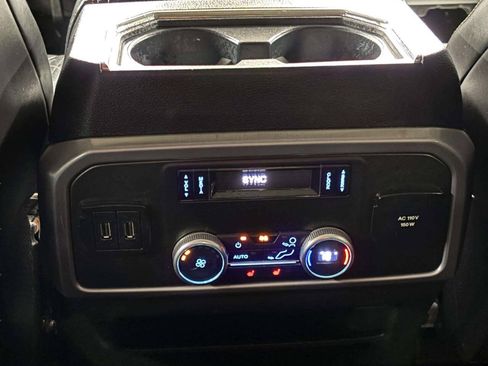 Used 2019 Ford Expedition Platinum AWD/4WD image 27