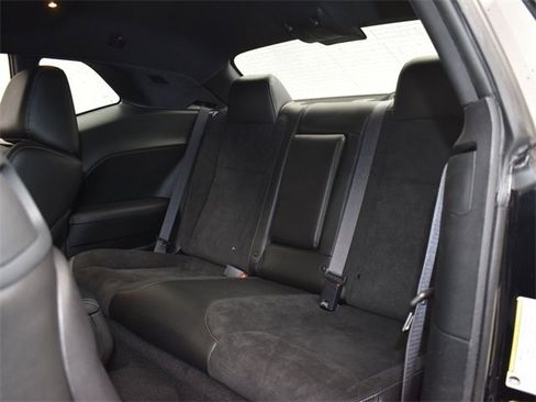 Used 2023 Dodge Challenger R/T w/ Plus Package image 12