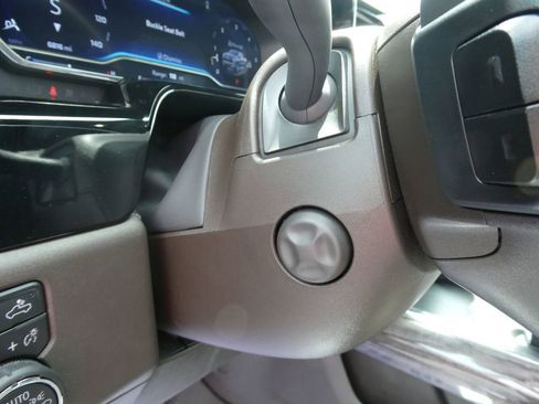 Certified 2025 Chevrolet Silverado 1500 LTZ AWD/4WD image 26