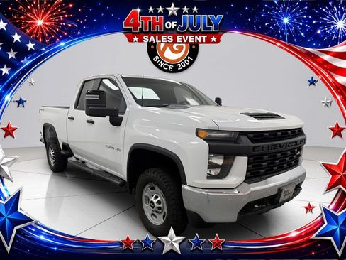 Used 2020 Chevrolet Silverado 2500 W/T w/ WT Safety Package AWD/4WD image 2