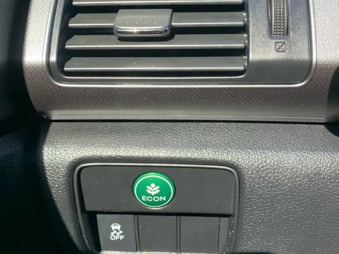 Used 2014 Honda Accord LX image 25