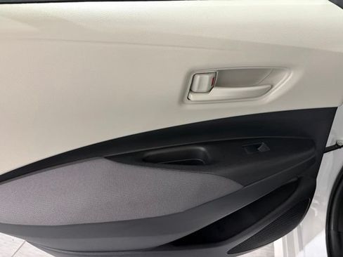 Used 2026 Toyota Corolla LE FWD image 11