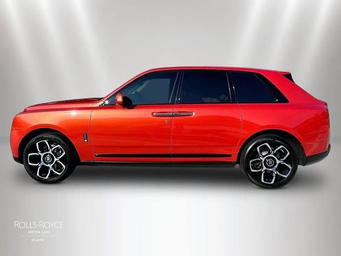Used 2022 Rolls-Royce Cullinan Black Badge w/ Dark Exterior Package AWD/4WD image 5