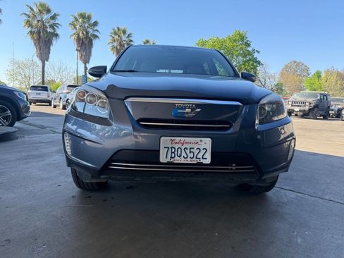 Used 2013 Toyota RAV4 EV image 34