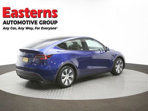 Used 2021 Tesla Model Y Long Range image 36