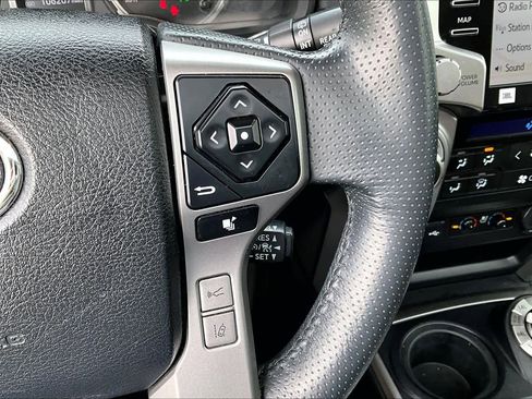 Used 2020 Toyota 4Runner Limited image 21