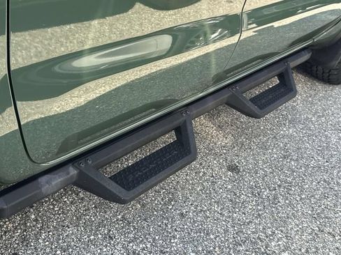 Used 2022 Nissan Frontier PRO-4X AWD/4WD image 16