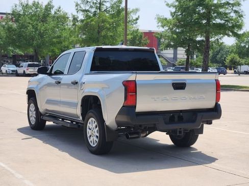 Used 2024 Toyota Tacoma SR RWD image 8