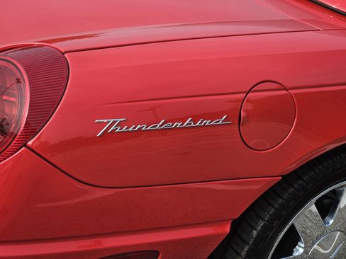 Used 2002 Ford Thunderbird RWD image 7