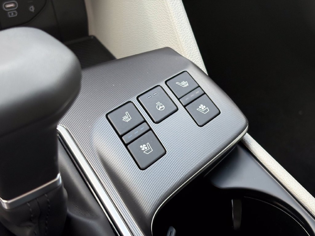 New 2026 Kia Sportage SX FWD image 24