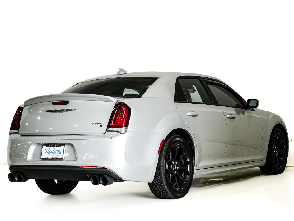 Used 2020 Chrysler 300 S RWD image 7