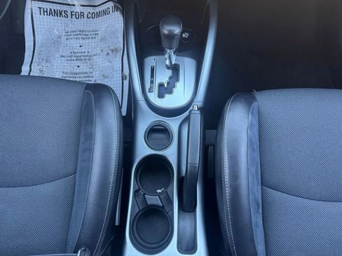 Used 2009 Mitsubishi Outlander SE image 25