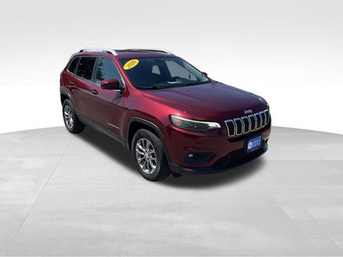 Used 2020 Jeep Cherokee Latitude Plus w/ Cold Weather Group AWD/4WD image 9