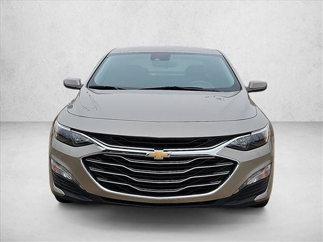 Certified 2025 Chevrolet Malibu LT FWD image 2