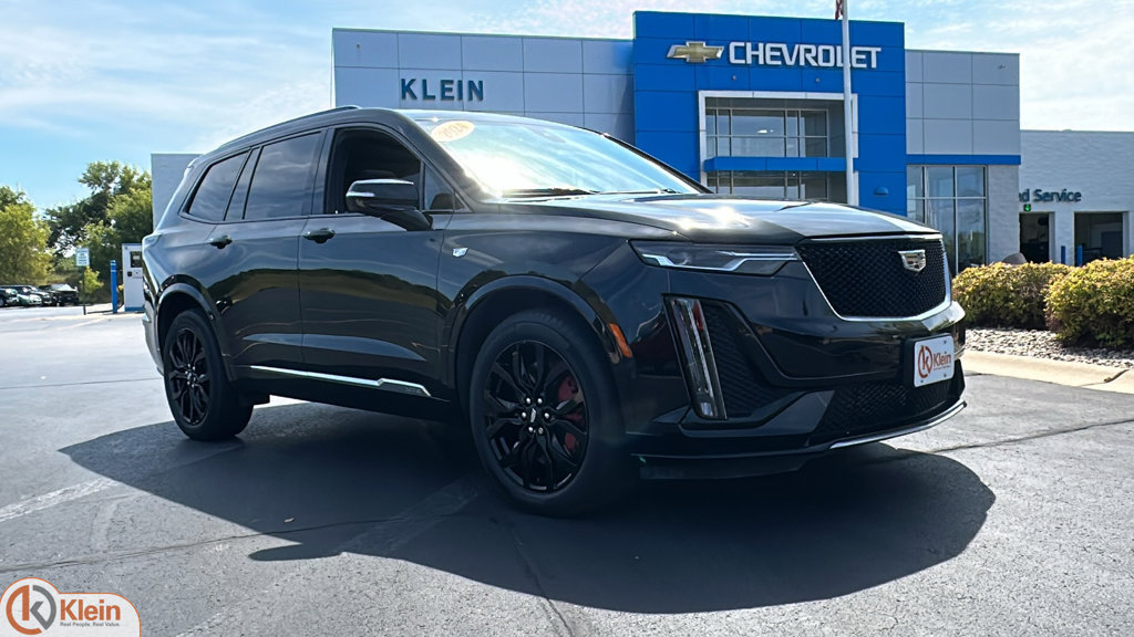 Used 2024 Cadillac XT6 Sport w/ Technology Package AWD/4WD image 1