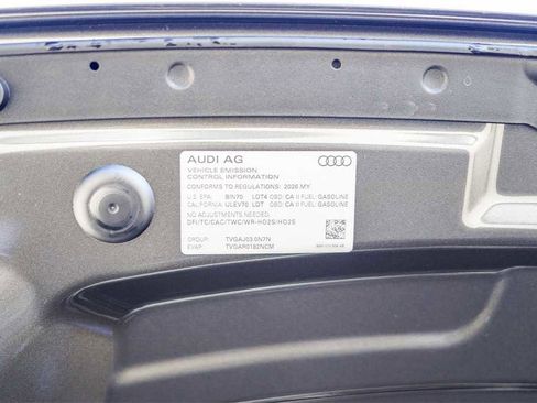 New 2026 Audi Q8 Premium image 28