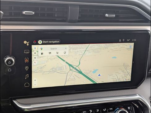 New 2026 GMC Sierra 2500 Denali w/ Denali Reserve Package image 14